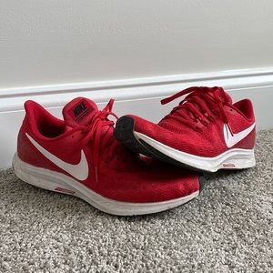 Nike Zoom Pegasus 35 - Red